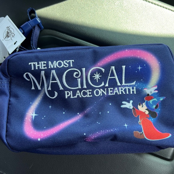 2025 Disney Sorcerer Mickey Mouse Fantasia Walt Disney Belt Bag Fanny Bag - Picture 1 of 4